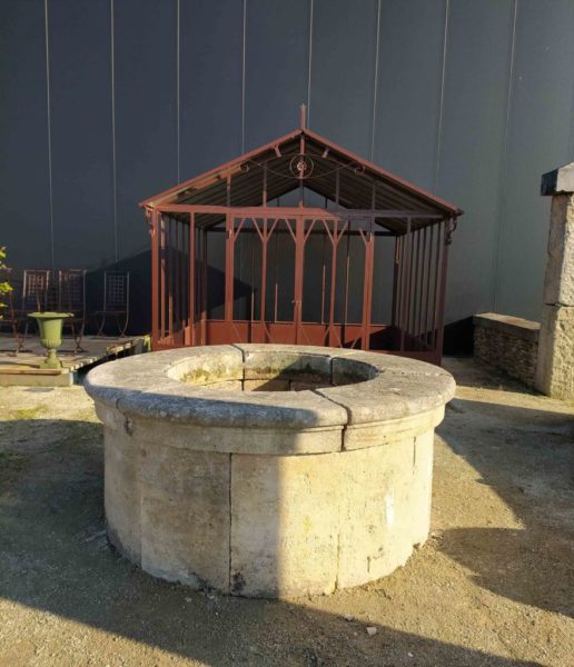 Antique 19th Century Limestone Well Head Bca Antique Materials