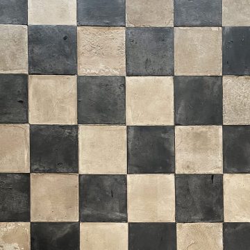 Antique check floor in slate and limestone